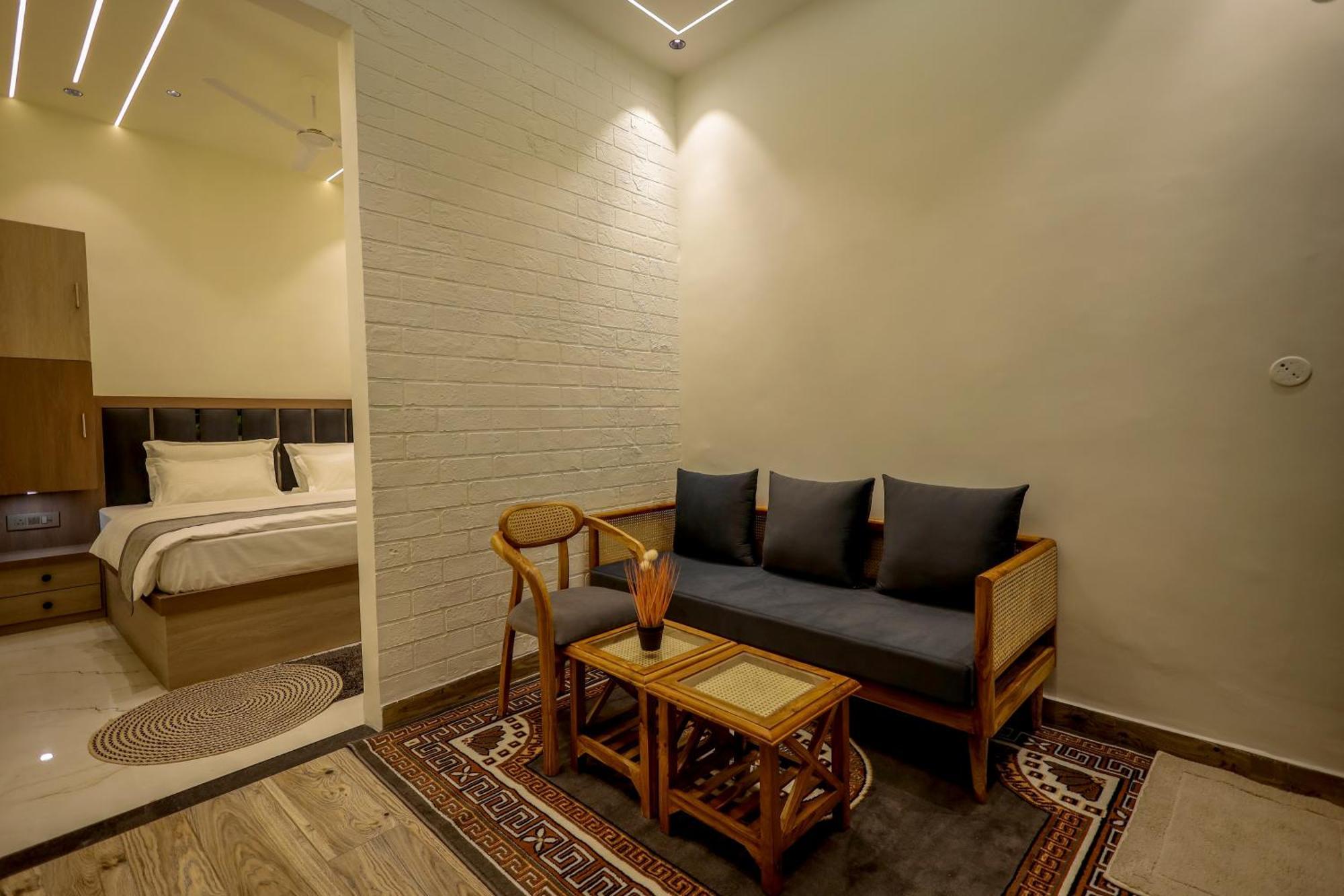 Narayana Homes Mathura Exteriér fotografie